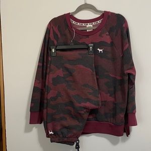 Pink camo sweat set size L